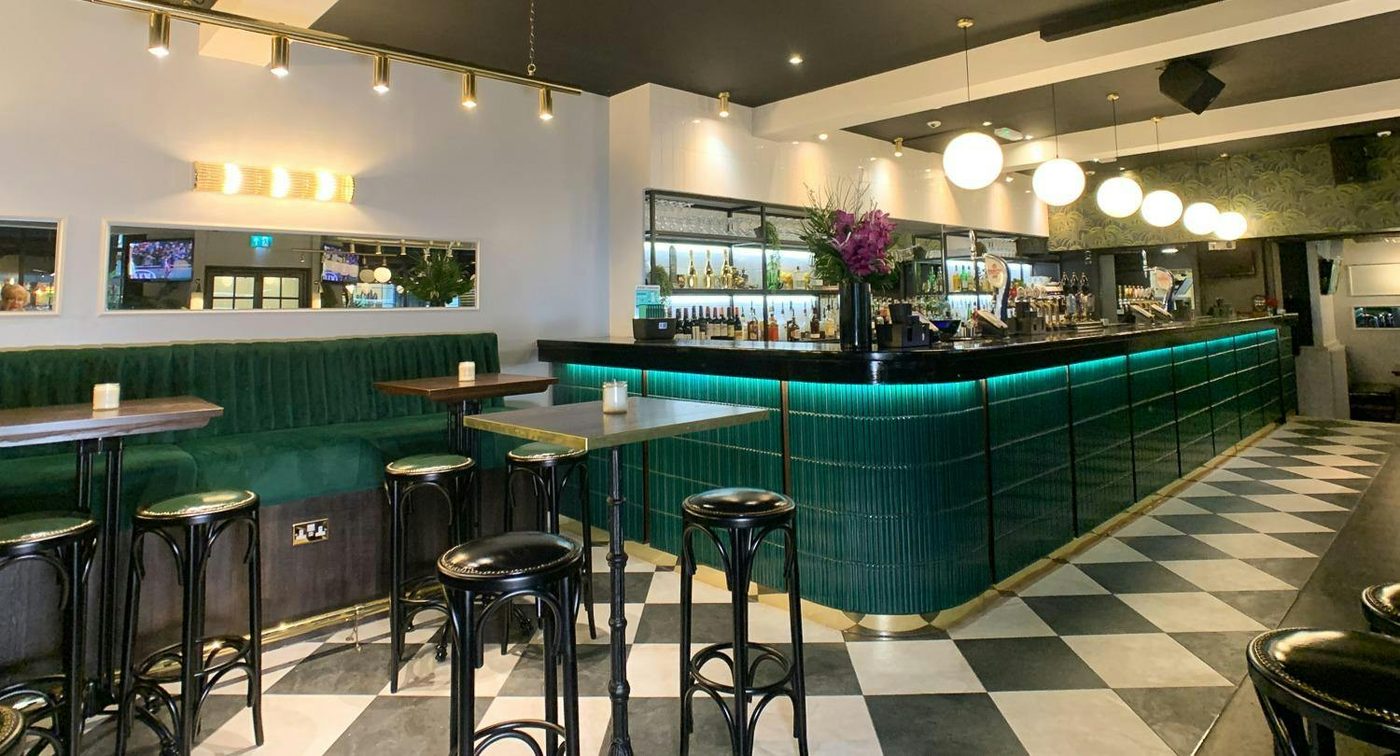 Bonds, Mayfair