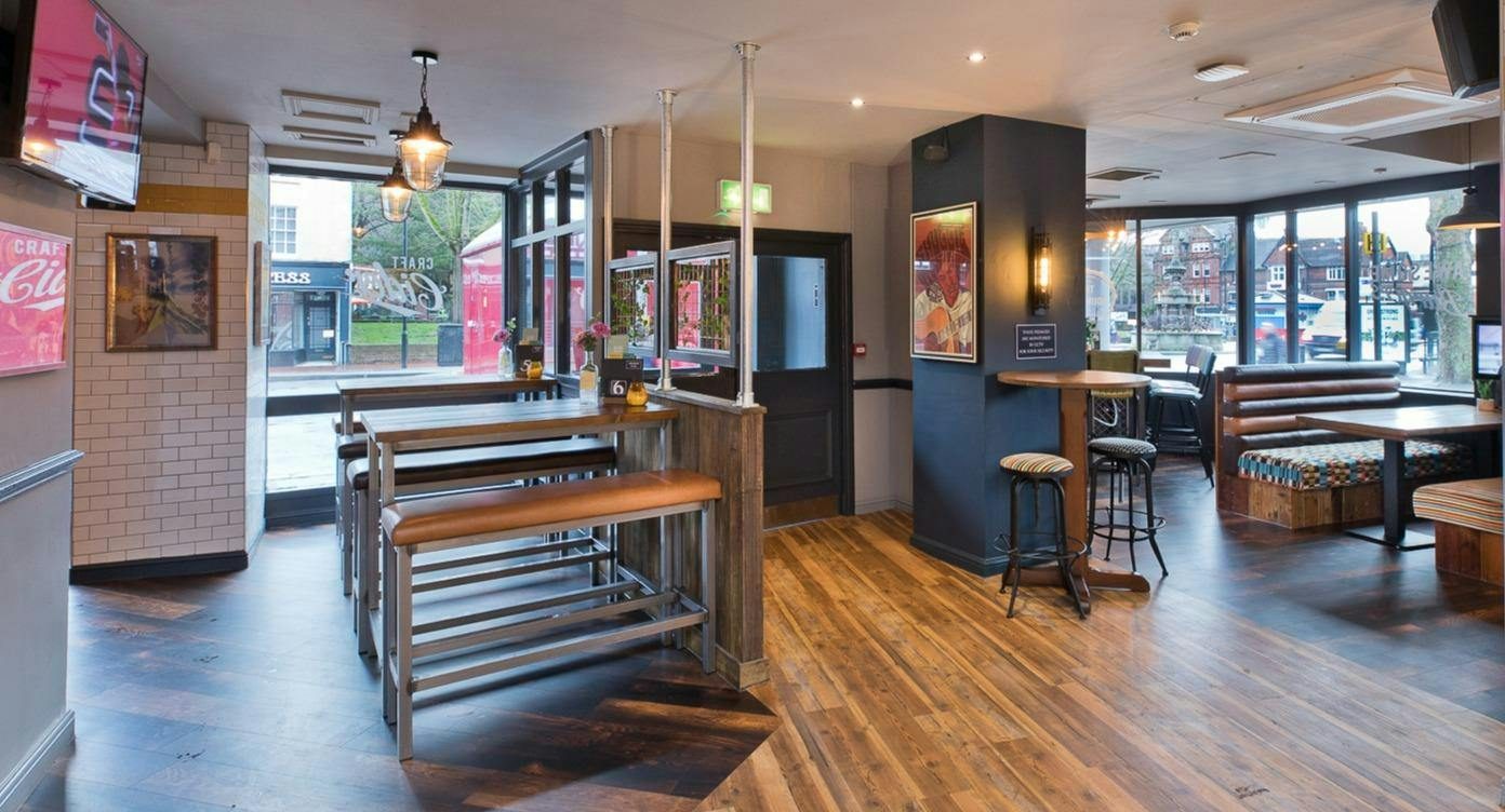 The Boundary, Reading